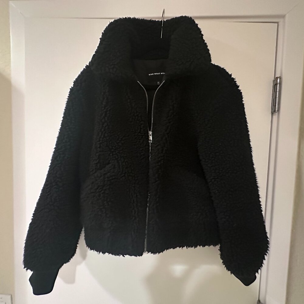 Who What Wear Black Teddy jacket size M.